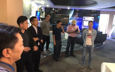 ��֮�L(f��ng)�Ļ���(chu��ng)�����޹�˾����(j��ng)���Ϻ�����������(j��ng)���μ����M(j��n)�П���Ӵ�